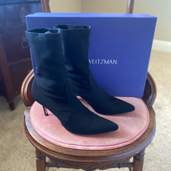 Stuart Weitzman Axiom Black Heeled Booties - Picture 5 of 11